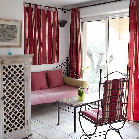 Village D'oc Golf De By Popinns 3*